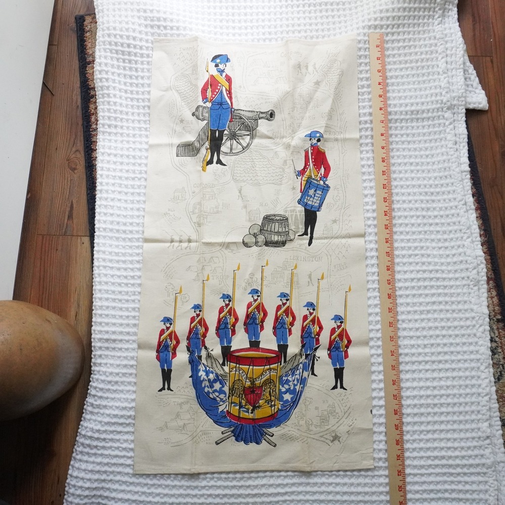 VTG Cannon Tea Towel Revolutionary War Soldiers Linen Americana USA Patriotic
